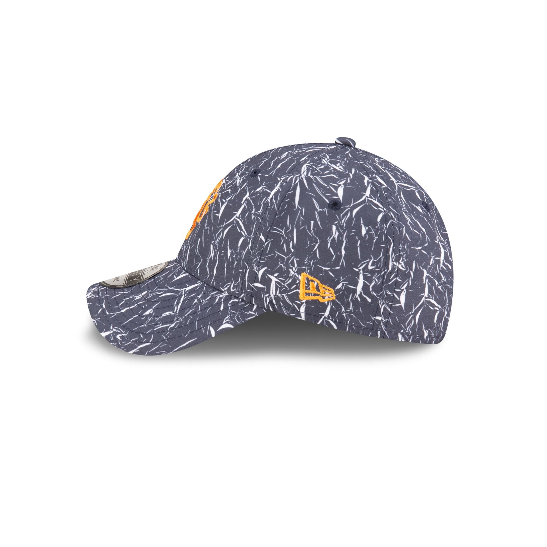 Chelsea FC Lion Crest Crinkle All Over Print 9FORTY Adjustable Hat