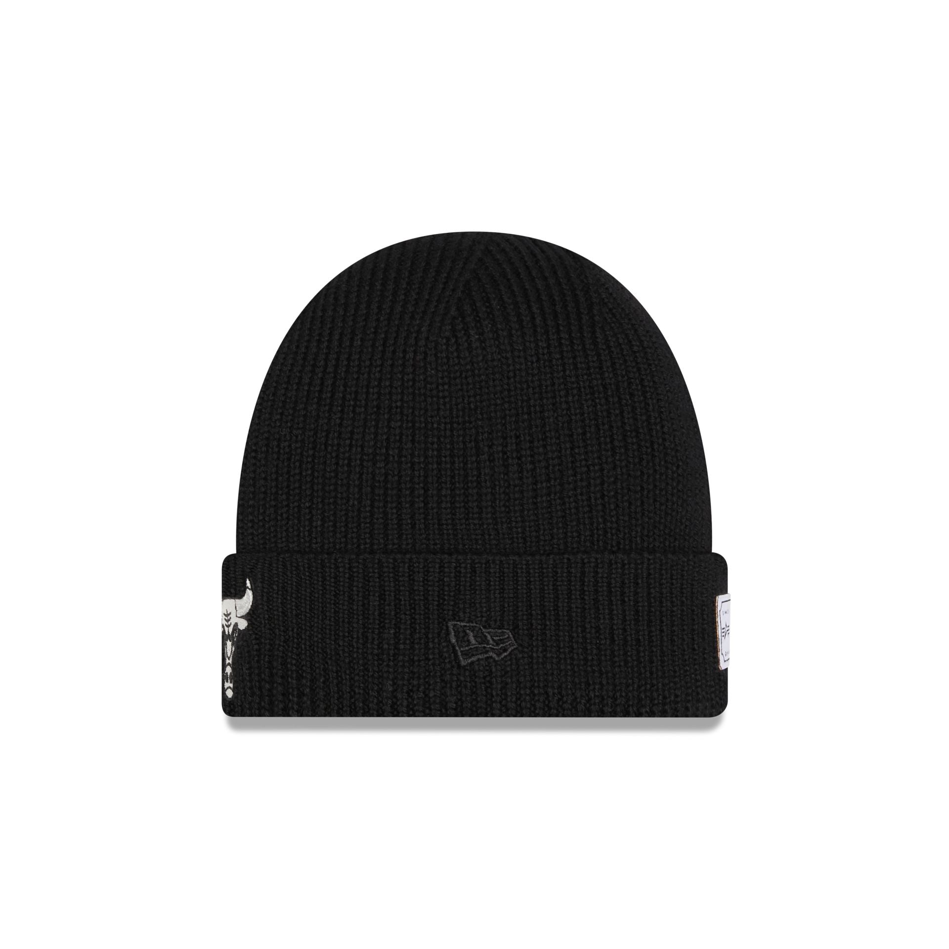 Alpha Industries x Chicago Bulls Black Cuff Knit Hat