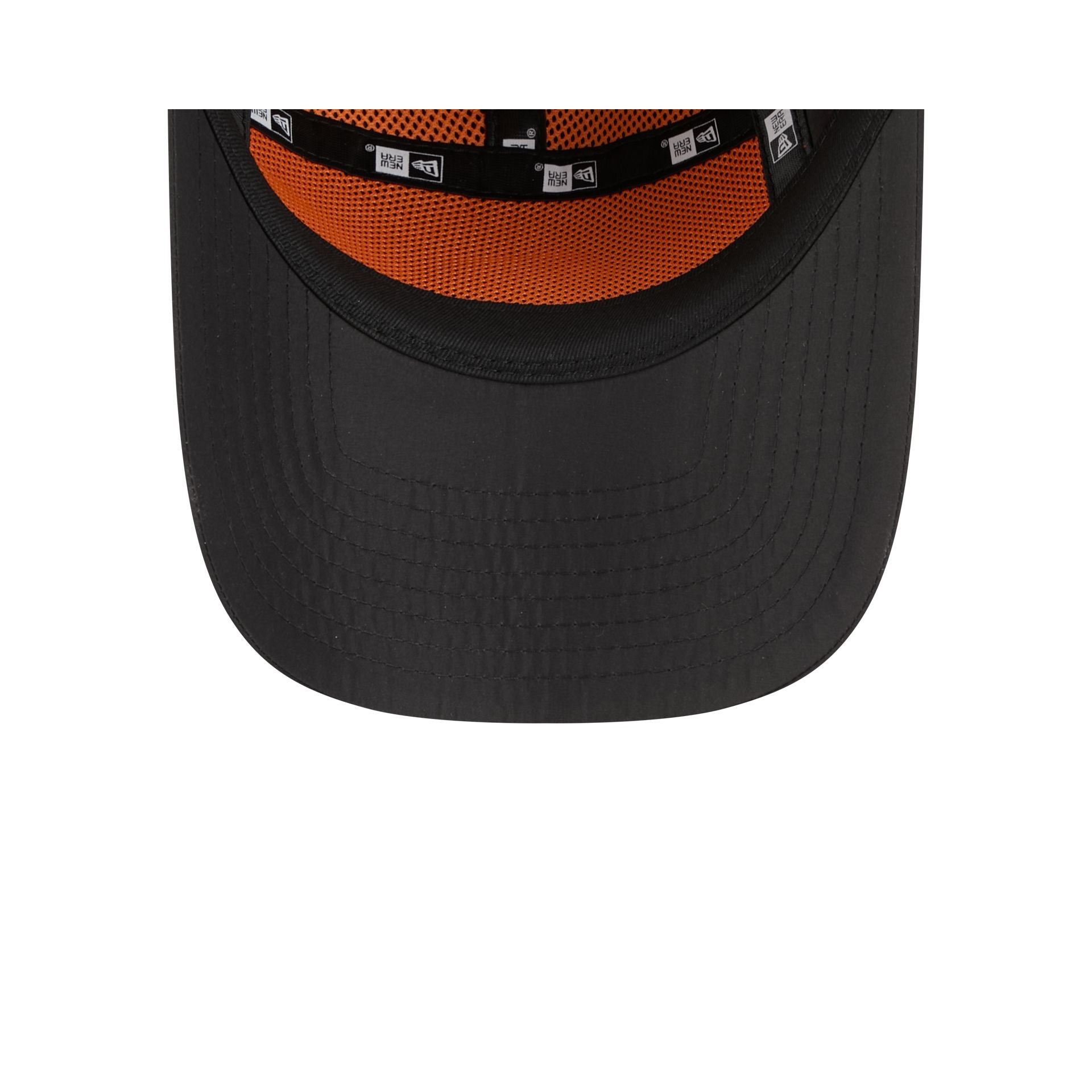 Alpha Industries x Los Angeles Rams Black Runner Adjustable Hat