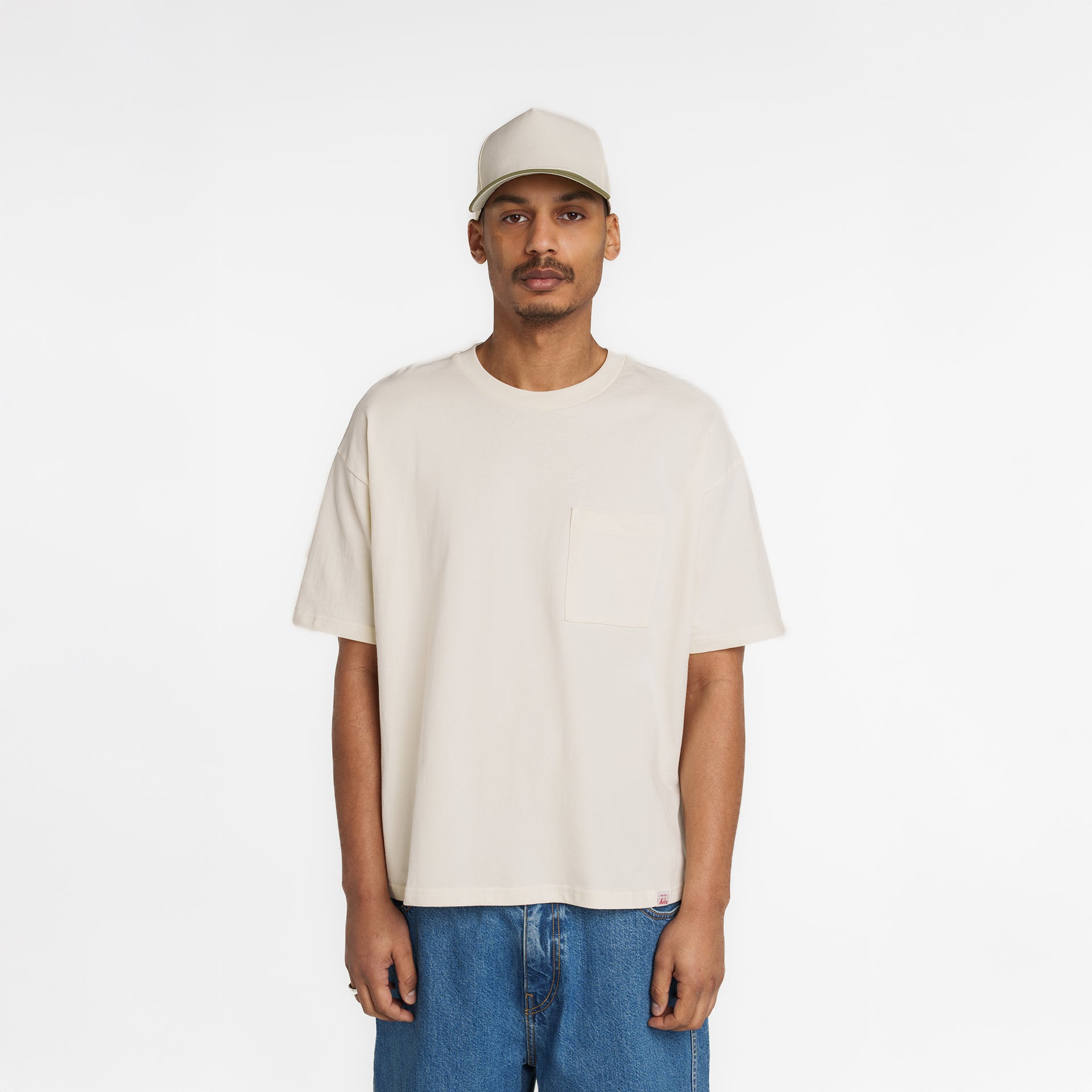 New Era Branded Alden Heavyweight Chrome White Pocket T-Shirt - Nextgenmallstore