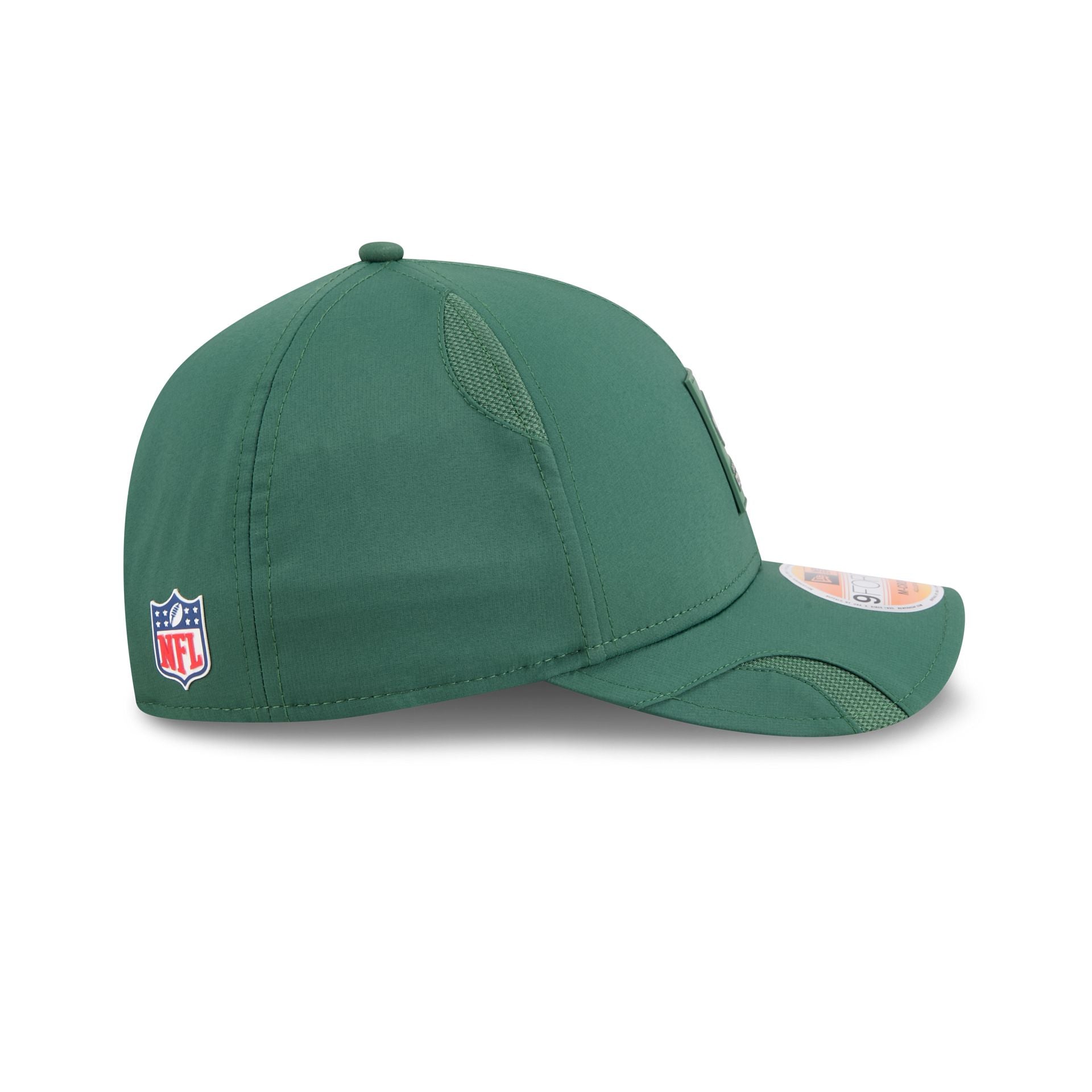 Green Bay Packers 2025 Sideline Hot Weather 9FORTY M-Crown Snapback Hat