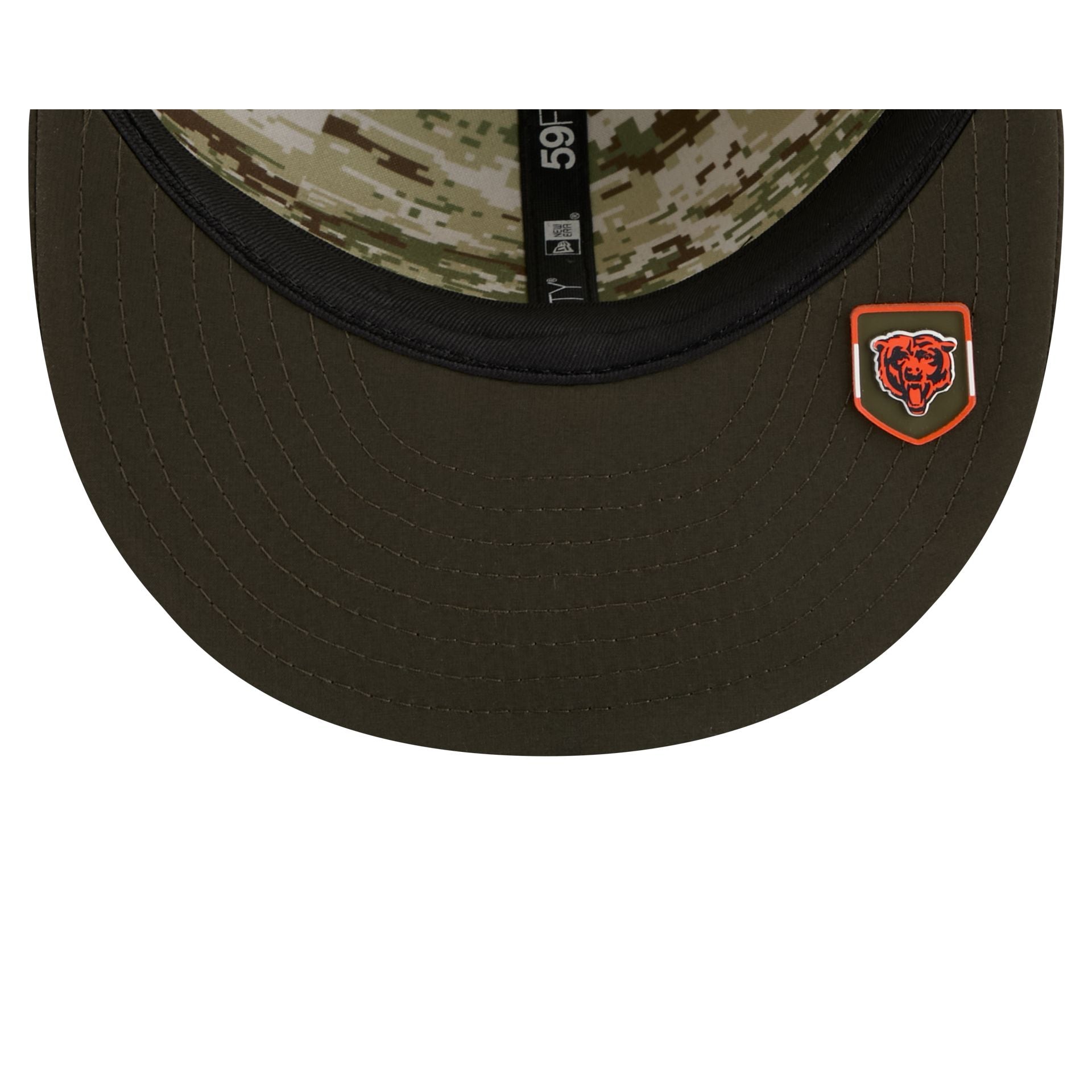 Chicago Bears 2025 Salute to Service 59FIFTY Fitted Hat