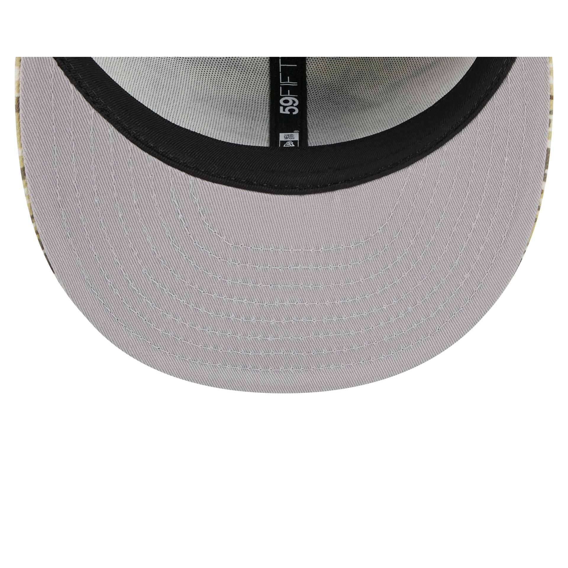 Atlanta Falcons 2025 Salute to Service Fan Gear 59FIFTY Fitted Hat