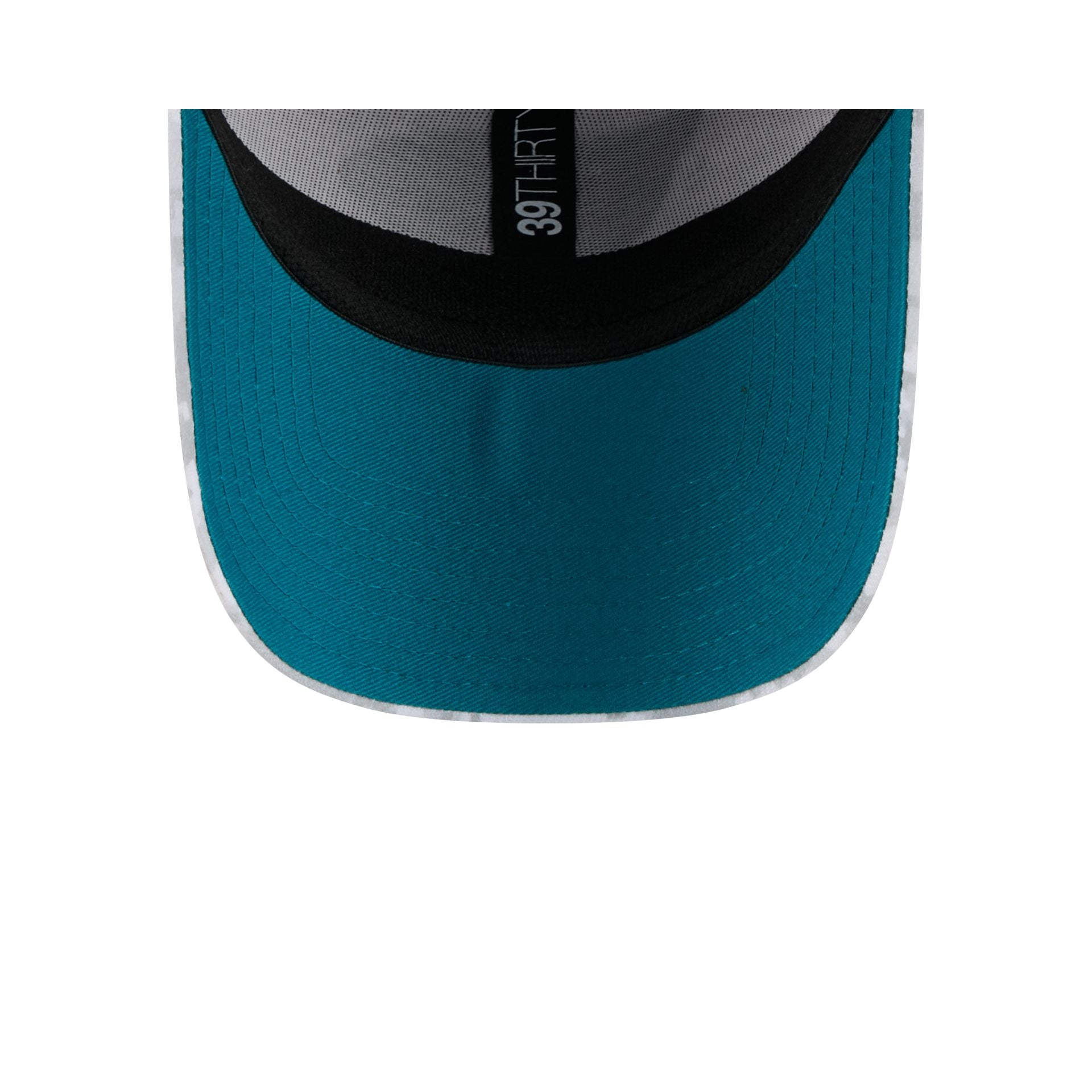 Jacksonville Jaguars 2025 Salute to Service Fan Gear 39THIRTY Stretch Fit Hat