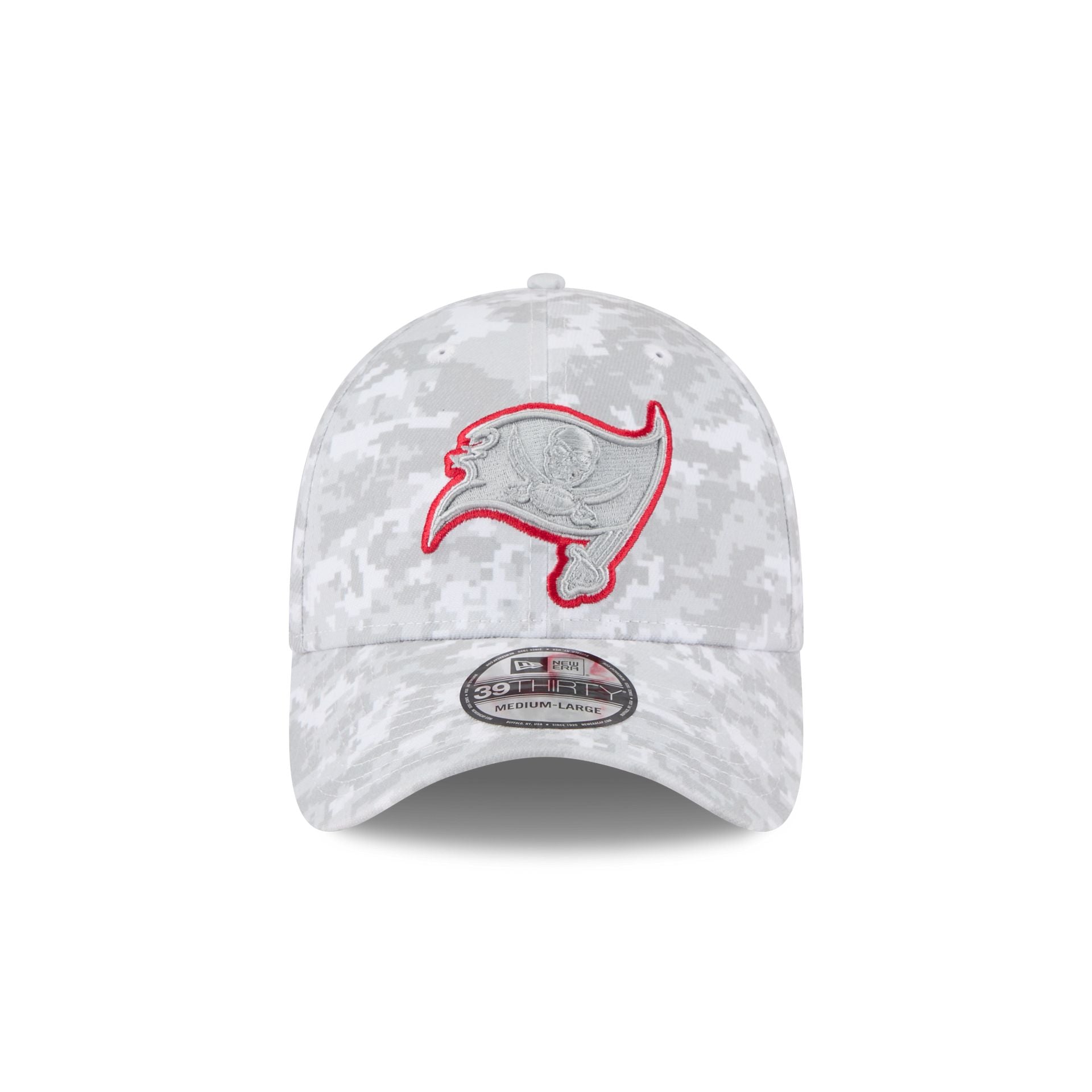Tampa Bay Buccaneers 2025 Salute to Service Fan Gear 39THIRTY Stretch Fit Hat